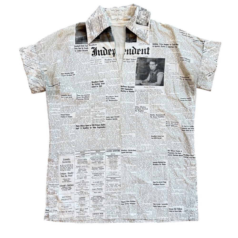 Vintage Newspaper‎ Print Short Sleeve V-Neck Collar Top White Black M